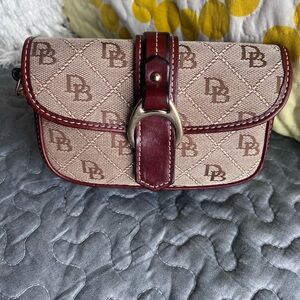 Dooney & Bourke Wristlet
